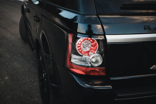 Ökologische Modeaccessoires perfekt in ein elegantes Outfit integrieren: Stilvolle Tipps und Tricks